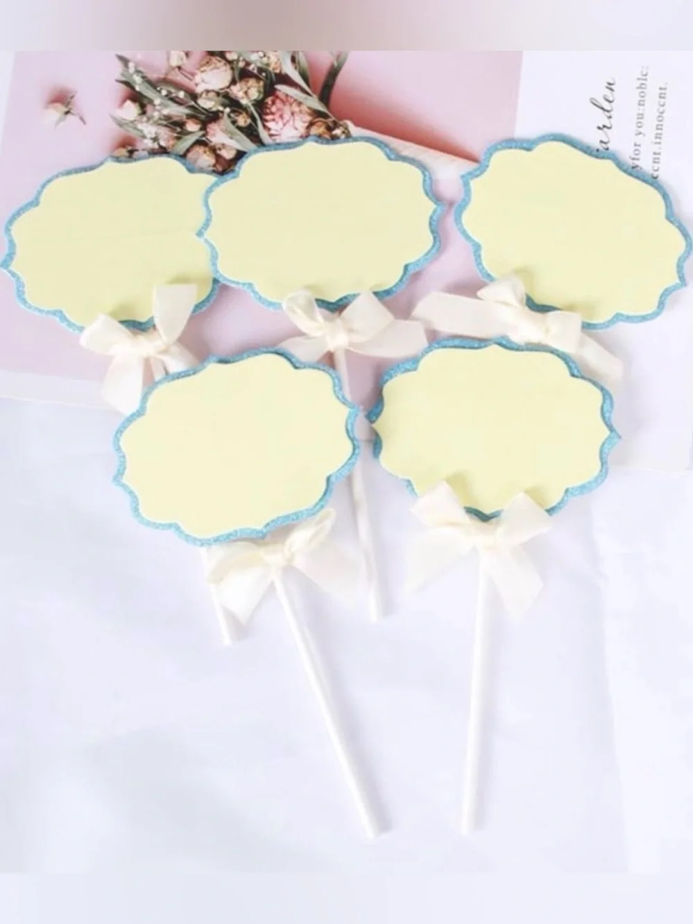 💞 New Pack of 10 Cream & Blue Glitter Buffet Food Label Cupcake Toppers